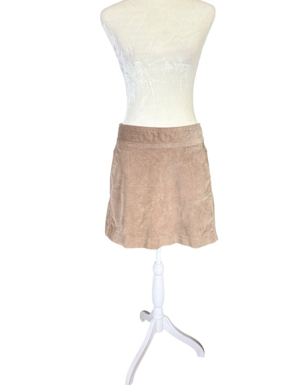Banana Republic tan stretch corduroy mini skirt with pockets women's size 4